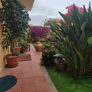 Nuovo E Confortevole Con Giardino Appartamento